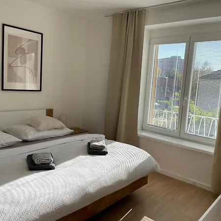 Apartament Sihot - Pri Zimnom Stadione *