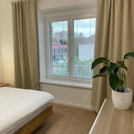 Apartament Sihot - Pri Zimnom Stadione *