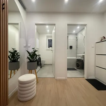 Sihot - Pri Zimnom Stadione Appartement Trenčín